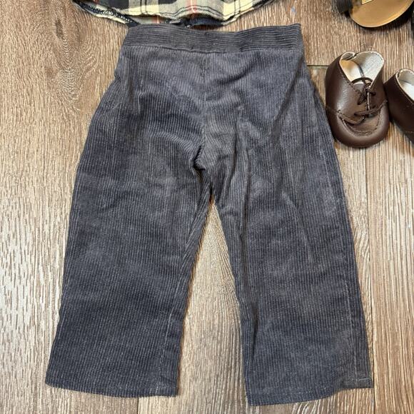 Pleasant Company Molly's After School Outfit + Brown Oxfords & Red Roller Skates - Picture 11 of 13